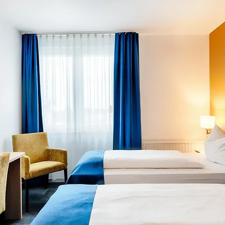 Businesshotel 3* ברלין