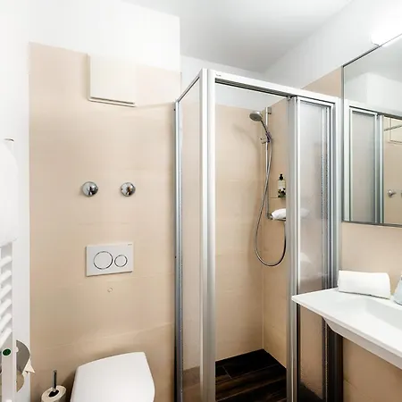 Businesshotel מלון 3*