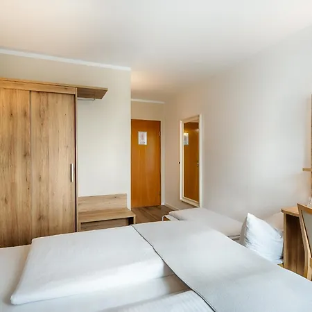 מלון Businesshotel