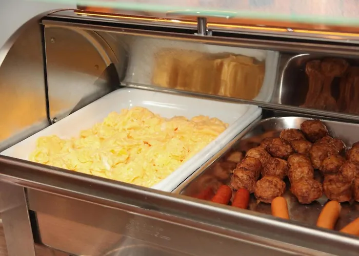 بيزنيسهوتيل 3*