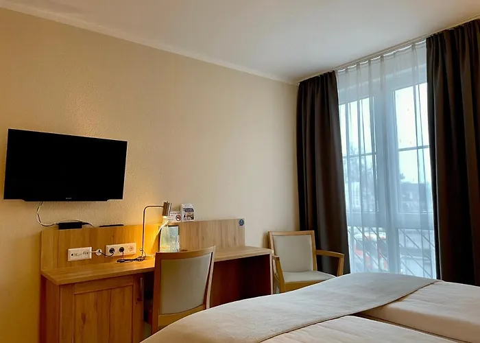 Businesshotel Otel 3*